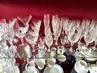 PLATTES, CUTLERY AND OTHER