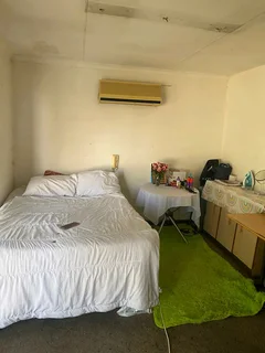 Room To Let Melrose/ Bramley