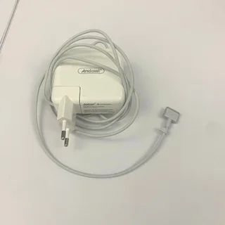 Apple MacBook Pro 13 Inch (2015) – 16GB RAM, 500GB SSD i5