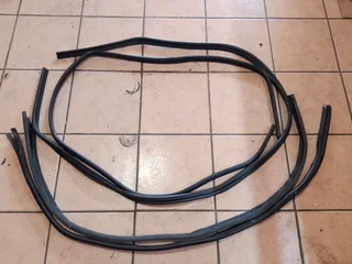 VW Golf MK4 GTI-R door seals