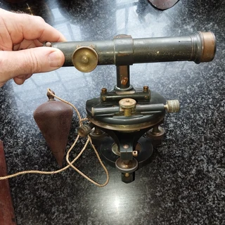 Brass Dumpy Level made by Stanley&#39;s in London