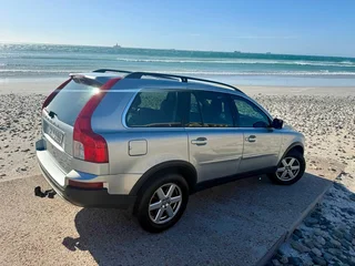 2010 Volvo XC90 D5 AWD Geartronic with 246 000km and 6 month Motorite CPA Warranty