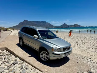 2014 Volvo XC90 D5 AWd 7 Seater Geartronic with 198 500km and 6 month CPA motorite warranty