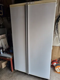 fridge - Ad posted by Vladimir Misic