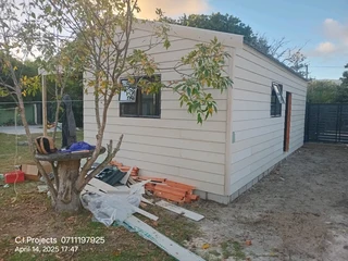 BUDGET FRIENDLY NUTEC HOMES AND WENDY HOUSES