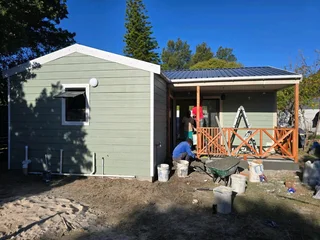 BUDGET FRIENDLY NUTEC AND WENDY HOUSES