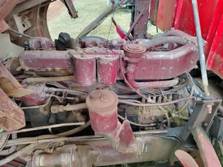 Ade 407 engine with Fuller 9 speed box