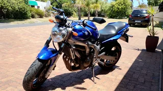 2004 Yamaha FZ6
