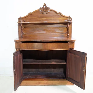 Victorian Mahogany Chiffonier