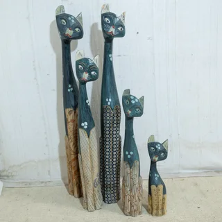 5x Wooden Cat Statues