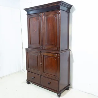 Georgian Solid Walnut Linen Press