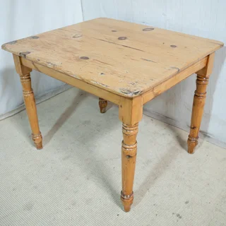 Antique Baltic Pine 4-Seater Kitchen Table