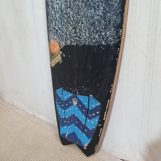 Firewire Tomohawk Surfboard 5&#39;10 With Fins