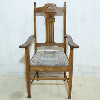 Edwardian Oak Carver Chair