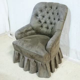 Upholstered Buttonback Boudoir Chair