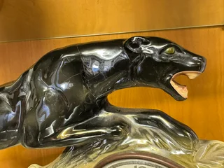 Porcelain Jaquar Clock (Repair work)