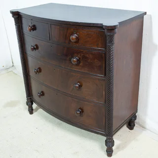 Victorian Cuban Mahogany 5-Drawer Chest of Drawers
