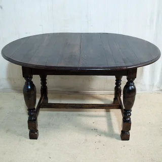 Oval Antique Oak Stained 4/6 - Seater Table