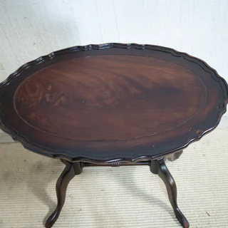 Sheraton Style Oval Mahogany Side Table