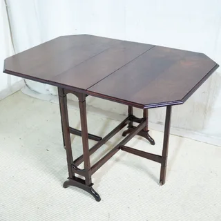 Solid Imbuia Dropside Side Table