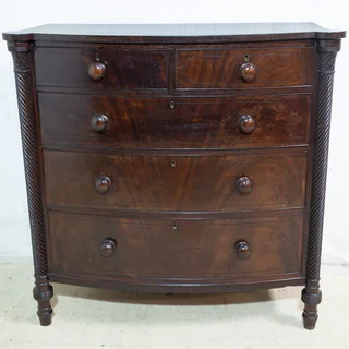 Victorian Cuban Mahogany 5-Drawer Chest of Drawers