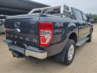 Ford Ranger 3.2 D XLT D/C 4x4 auto
