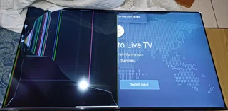 Hisense 65 inch 4k tv (broken)