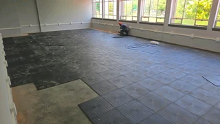 PVC dimple interlocking mat