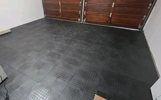 PVC dimple interlocking mat