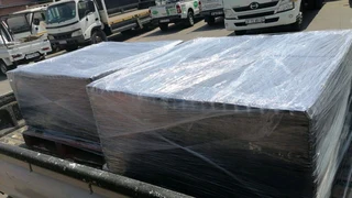 PVC dimple interlocking mat