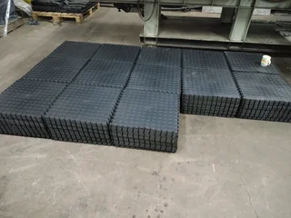 PVC dimple interlocking mat&#39;s