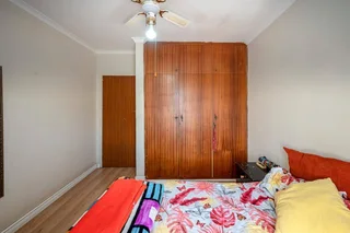 bedroom - Immediately available