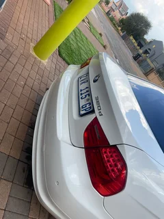 BMW 320d auto exclusive 2010