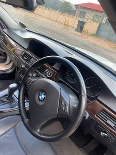 BMW 320d auto exclusive 2010