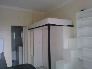 Bachelor Pad to rent