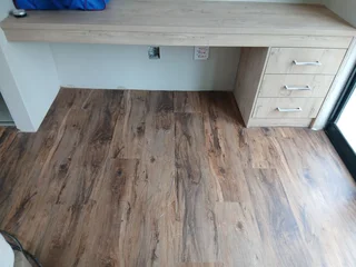 Flooring , Vinyl,  laminating,  tiles