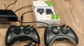 Xbox 360s controllers