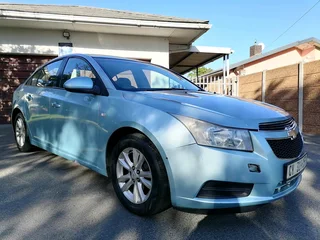 2014 Chev Cruze 1.6i 5speed Manual