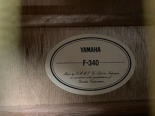 Guitar Yamaha