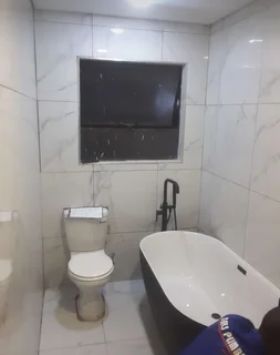 PRO - PAINTERS &amp; RENOVATORS