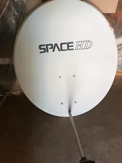 Dstv dishes and LNBS separate and dstv decoders x4