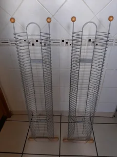 Silver dvd stand with oak finish. Holds 50 dvds