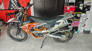 2015 KTM 690 R Enduro