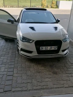 Audi A3 8v2 Grills