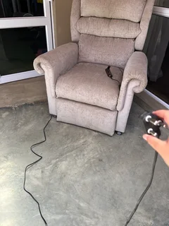 Willowbrook Electric Recliner