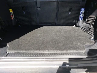 New Land rover Defender dual battery system