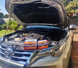 Toyota fortuner dual battery system .