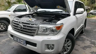 Land cruiser dual battery system