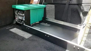 Land Rover Discovery 5 dual battery system