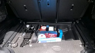 New Land Rover Defender 110 dual battery system